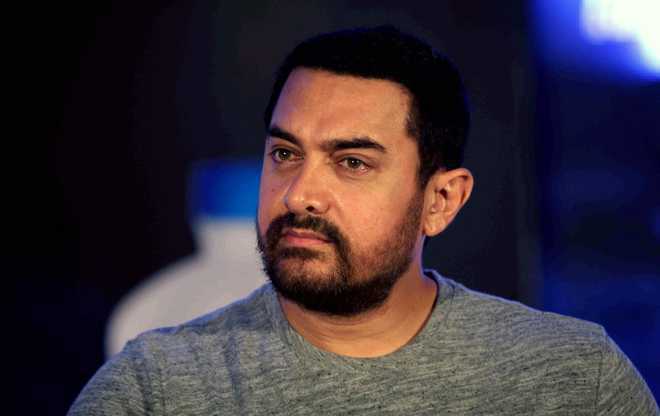 Aamir Khan Tests positive for COVID-19